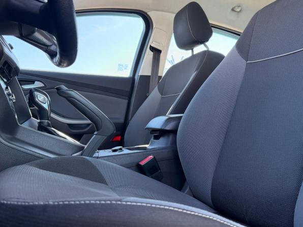 Ford Focus III с пробегом 2012 года, цена 590 000 рублей, 230000 км, хэтчбек, Автокод Объявления