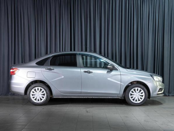 Lada (ВАЗ) Vesta I с пробегом 2018 года, цена 689 000 рублей, 160560 км, седан, Автокод Объявления