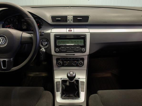 Volkswagen Passat B6 с пробегом 2010 года, цена 850 000 рублей, 203710 км, седан, Автокод Объявления