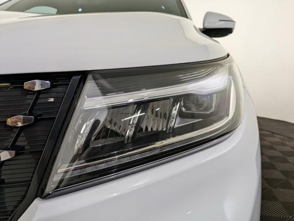 Dongfeng DFSK ix7 с пробегом 2024 года, цена 2 375 000 рублей, 28445 км, внедорожник, Автокод Объявления
