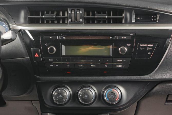Toyota Corolla XI (E160 E170 E180) с пробегом 2013 года, цена 1 359 000 рублей, 229356 км, седан, Автокод Объявления