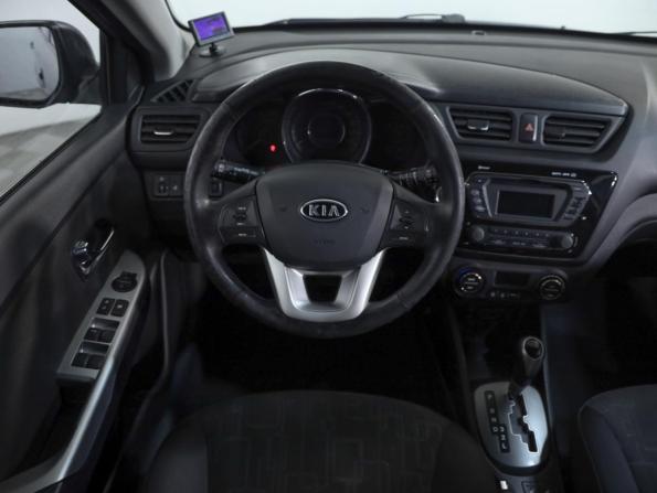 Kia Rio III с пробегом 2013 года, цена 689 000 рублей, 295000 км, хэтчбек, Автокод Объявления
