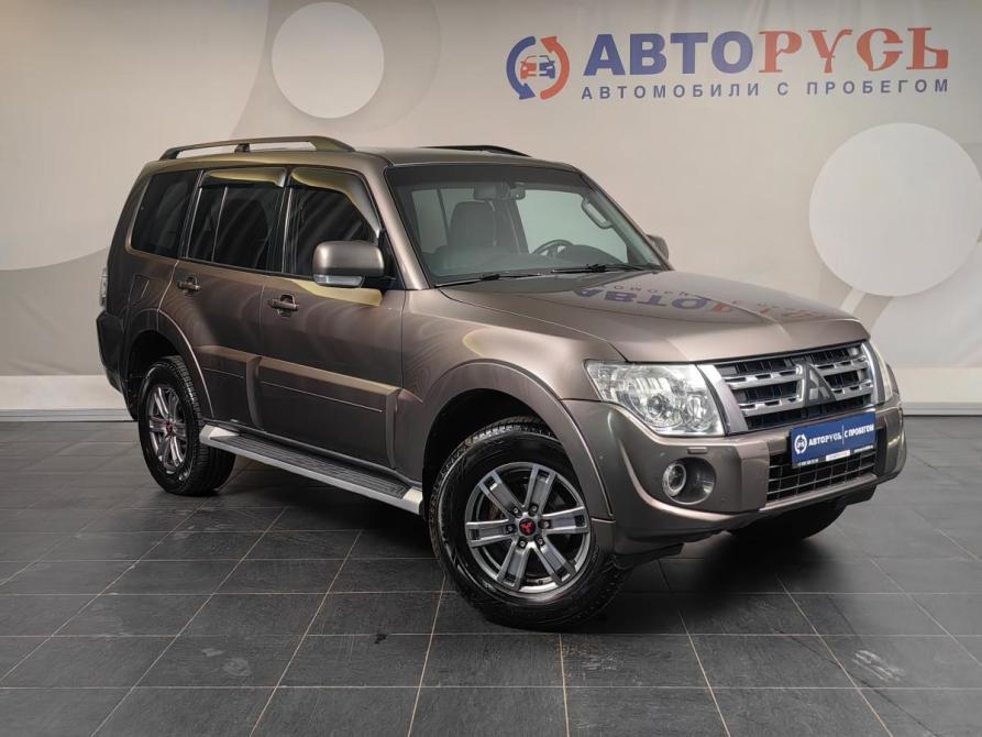 Mitsubishi Pajero IV Рестайлинг 1 Москва  - изображение 1
