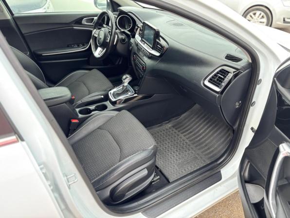 Kia Ceed III с пробегом 2019 года, цена 1 720 000 рублей, 59816 км, хэтчбек, Автокод Объявления