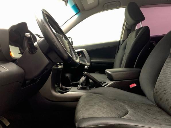 Toyota RAV4 III (XA30) Рестайлинг с пробегом 2012 года, цена 1 369 000 рублей, 181500 км, внедорожник, Автокод Объявления