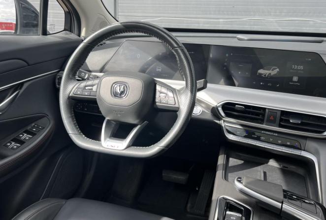 Changan UNI-T I с пробегом 2023 года, цена 2 236 000 рублей, 62189 км, внедорожник, Автокод Объявления