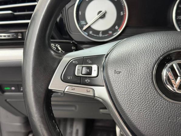 Volkswagen Touareg III с пробегом 2019 года, цена 4 650 000 рублей, 96808 км, внедорожник, Автокод Объявления