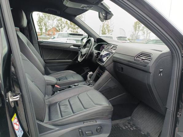 Volkswagen Tiguan II Рестайлинг с пробегом 2021 года, цена 3 549 000 рублей, 120055 км, внедорожник, Автокод Объявления
