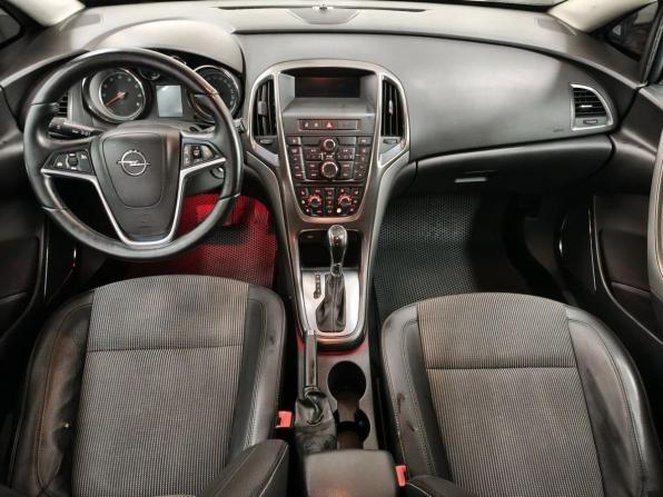 Opel Astra J с пробегом 2011 года, цена 545 000 рублей, 207386 км, хэтчбек, Автокод Объявления