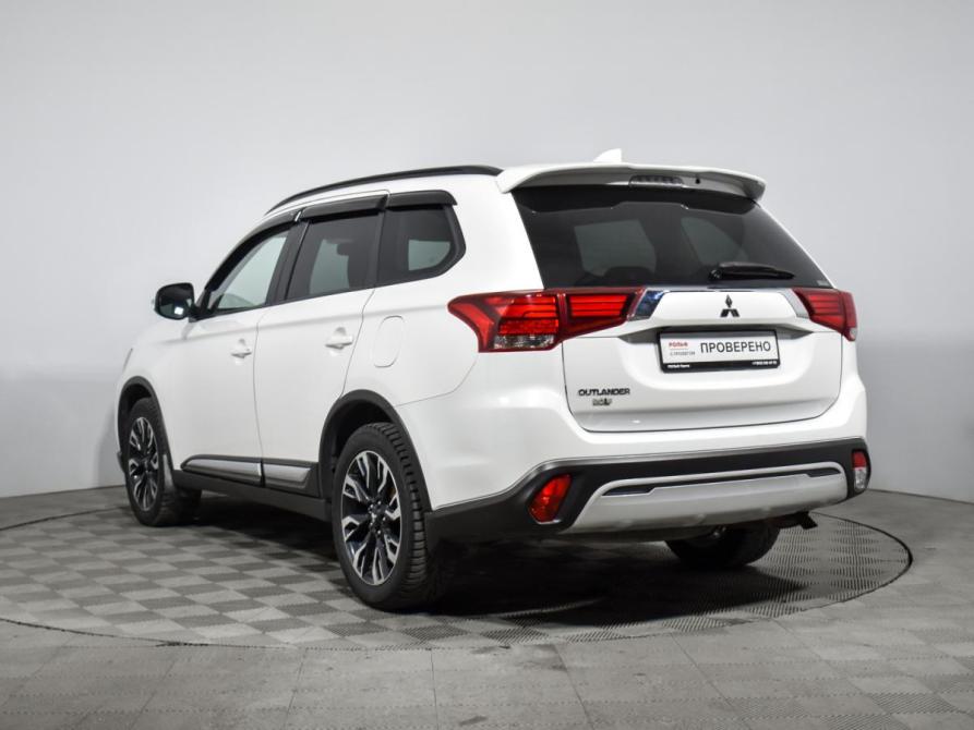 Mitsubishi Outlander III Рестайлинг 3 Санкт-Петербург  - изображение 7