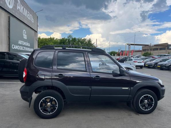 Chevrolet Niva I Рестайлинг с пробегом 2012 года, цена 600 000 рублей, 57000 км, внедорожник, Автокод Объявления