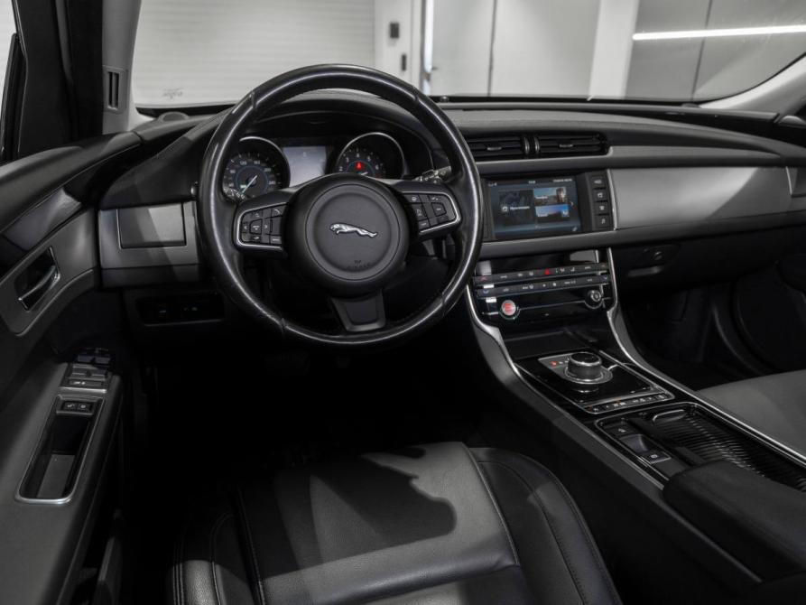 Jaguar XF II Москва  - изображение 7
