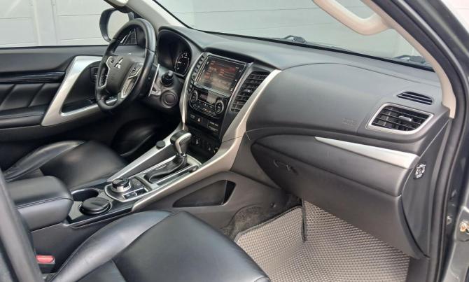 Mitsubishi Pajero Sport III с пробегом 2018 года, цена 2 914 000 рублей, 151209 км, внедорожник, Автокод Объявления