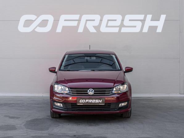 Volkswagen Polo V Рестайлинг с пробегом 2019 года, цена 1 450 000 рублей, 129039 км, седан, Автокод Объявления