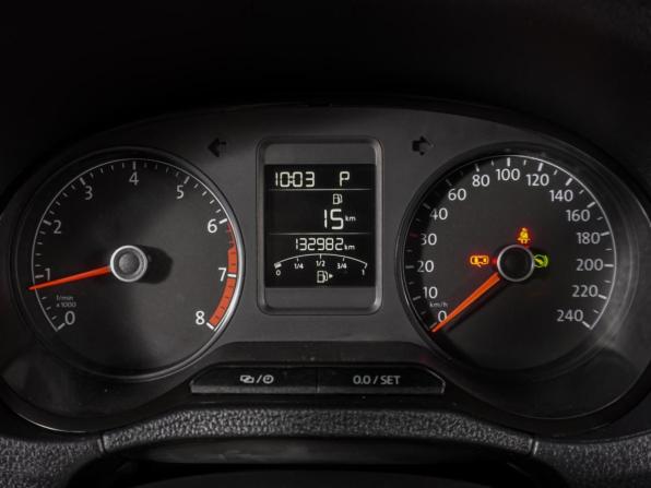 Volkswagen Polo V Рестайлинг с пробегом 2018 года, цена 1 299 000 рублей, 132982 км, седан, Автокод Объявления