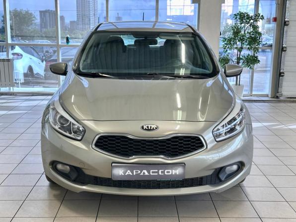 Kia Ceed II с пробегом 2013 года, цена 890 000 рублей, 146000 км, хэтчбек, Автокод Объявления