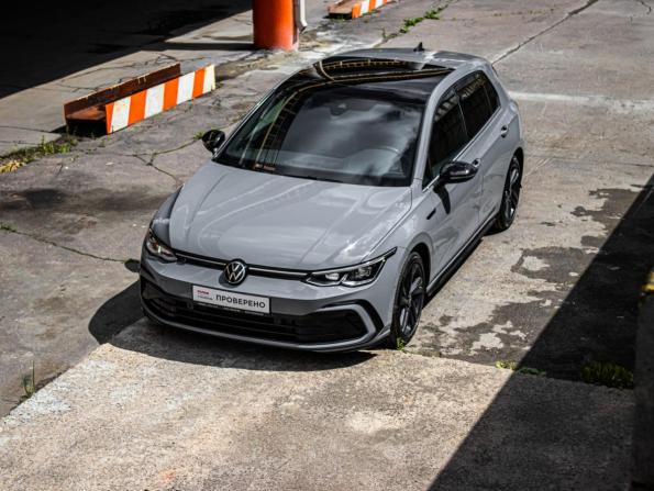 Volkswagen Golf VIII с пробегом 2021 года, цена 2 799 000 рублей, 53000 км, хэтчбек, Автокод Объявления