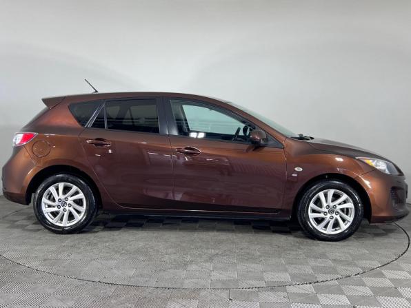 Mazda 3 II (BL) Рестайлинг с пробегом 2012 года, цена 1 020 000 рублей, 149206 км, хэтчбек, Автокод Объявления