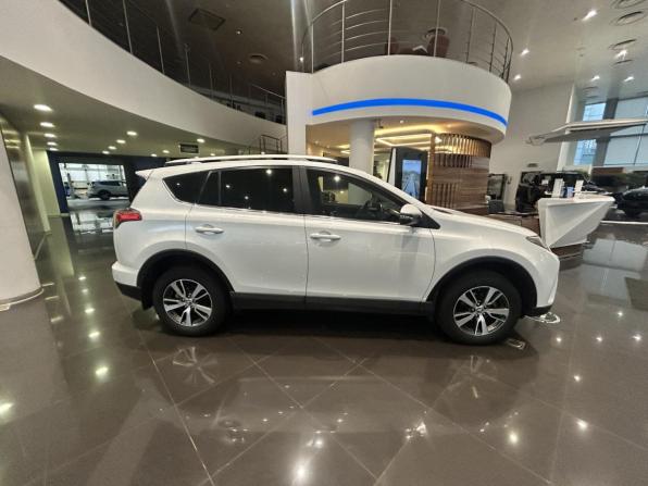 Toyota RAV4 IV (XA40) Рестайлинг с пробегом 2018 года, цена 2 160 000 рублей, 170954 км, внедорожник, Автокод Объявления