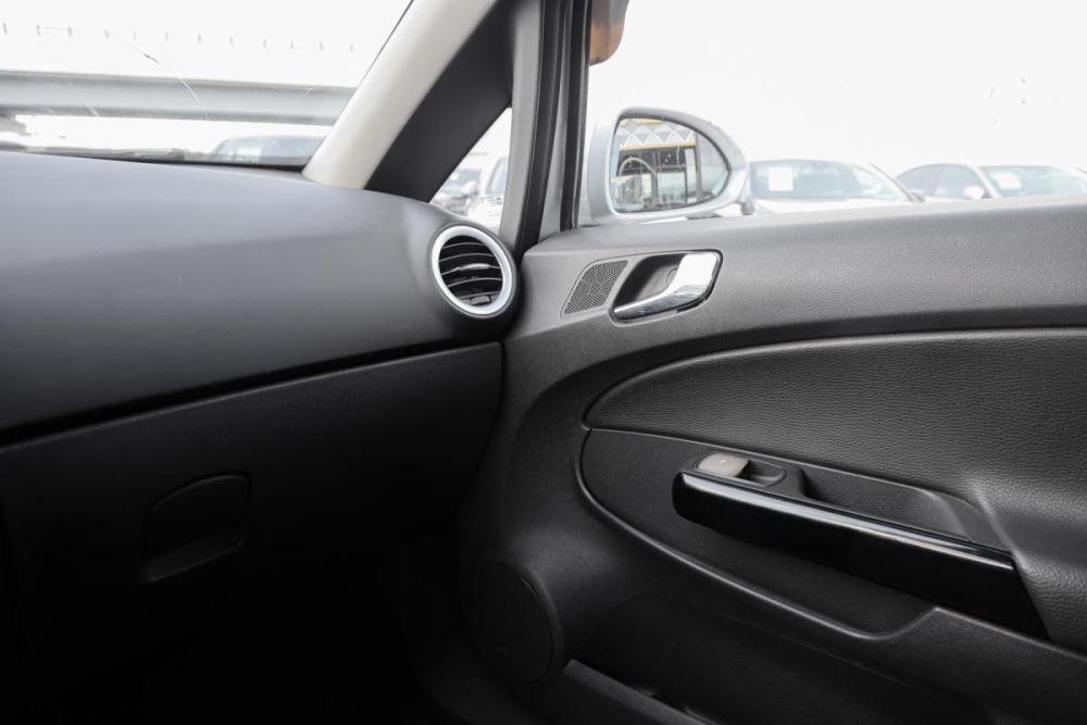Opel Corsa D Москва  - изображение 16