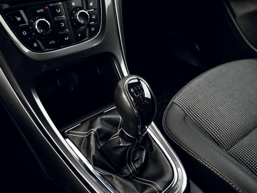 Opel Astra J Екатеринбург  - изображение 10