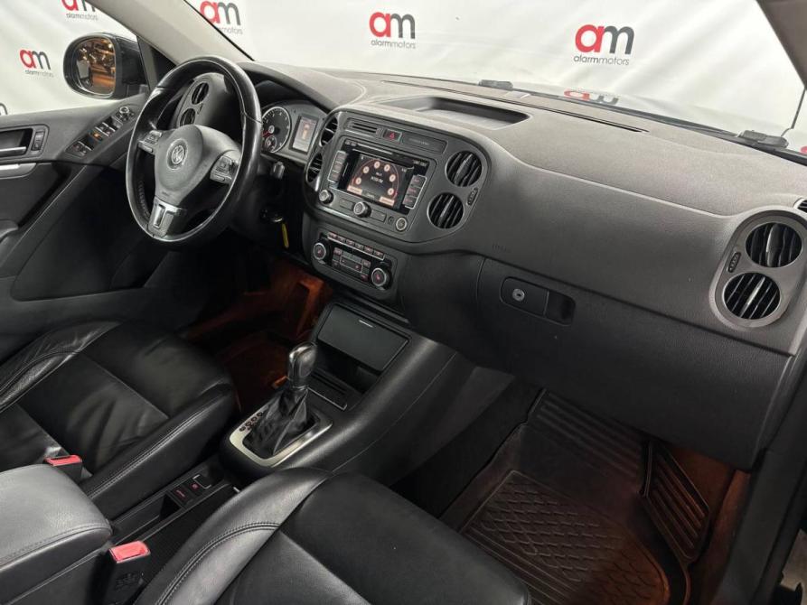 Volkswagen Tiguan I Рестайлинг Санкт-Петербург  - изображение 12