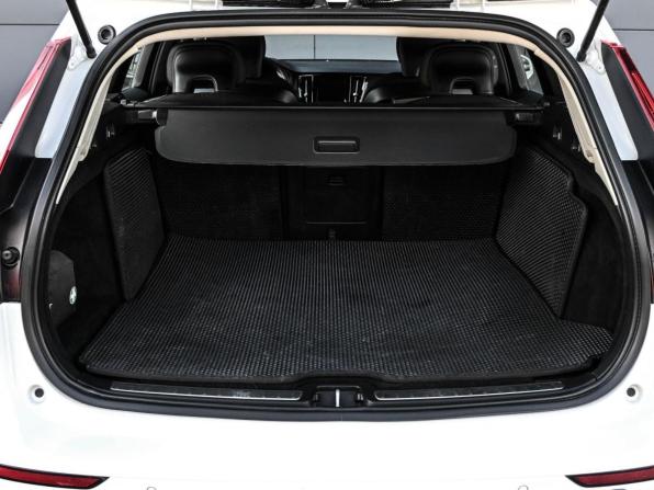 Volvo V60 Cross Country II с пробегом 2019 года, цена 2 434 000 рублей, 189059 км, универсал, Автокод Объявления