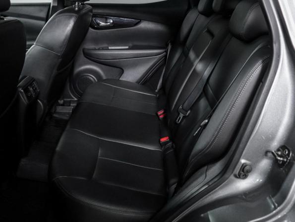 Nissan Qashqai II с пробегом 2018 года, цена 2 368 000 рублей, 60521 км, внедорожник, Автокод Объявления