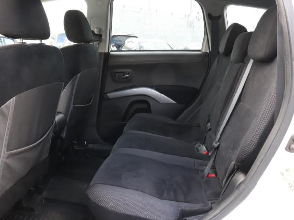 Mitsubishi Outlander II Рестайлинг с пробегом 2010 года, цена 1 270 000 рублей, 124172 км, внедорожник, Автокод Объявления