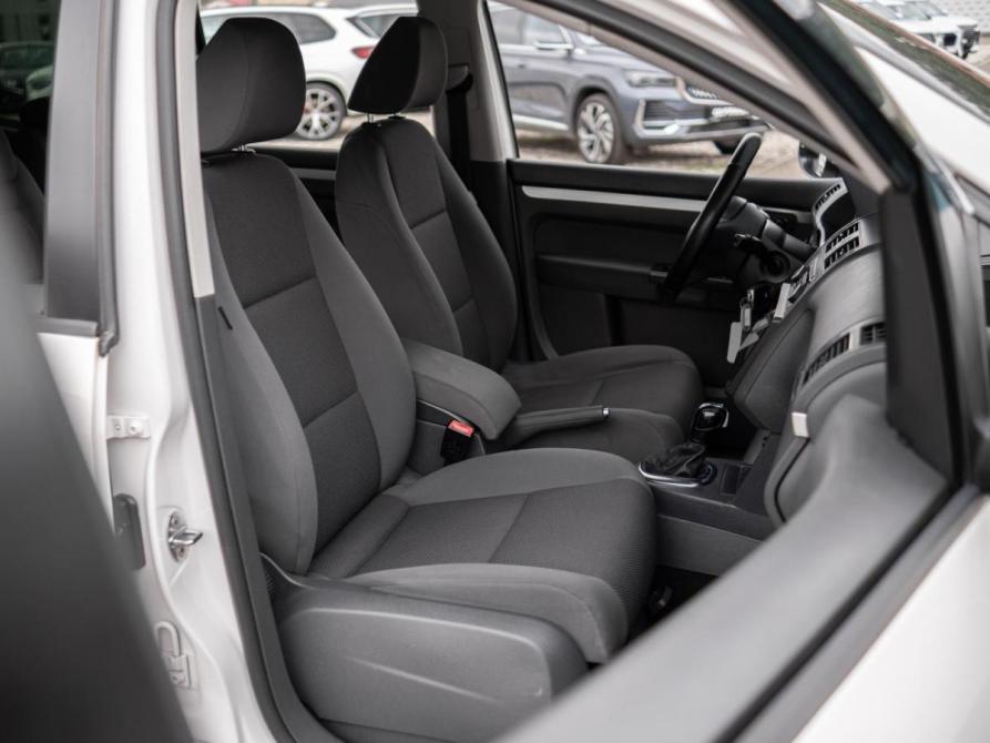 Volkswagen Touran I Рестайлинг 2 Сочи  - изображение 8