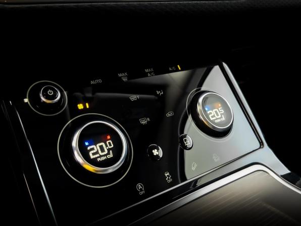 Land Rover Range Rover Evoque II с пробегом 2019 года, цена 3 220 000 рублей, 53364 км, внедорожник, Автокод Объявления