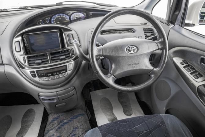 Toyota Estima II с пробегом 2001 года, цена 659 000 рублей, 318000 км, минивэн, Автокод Объявления