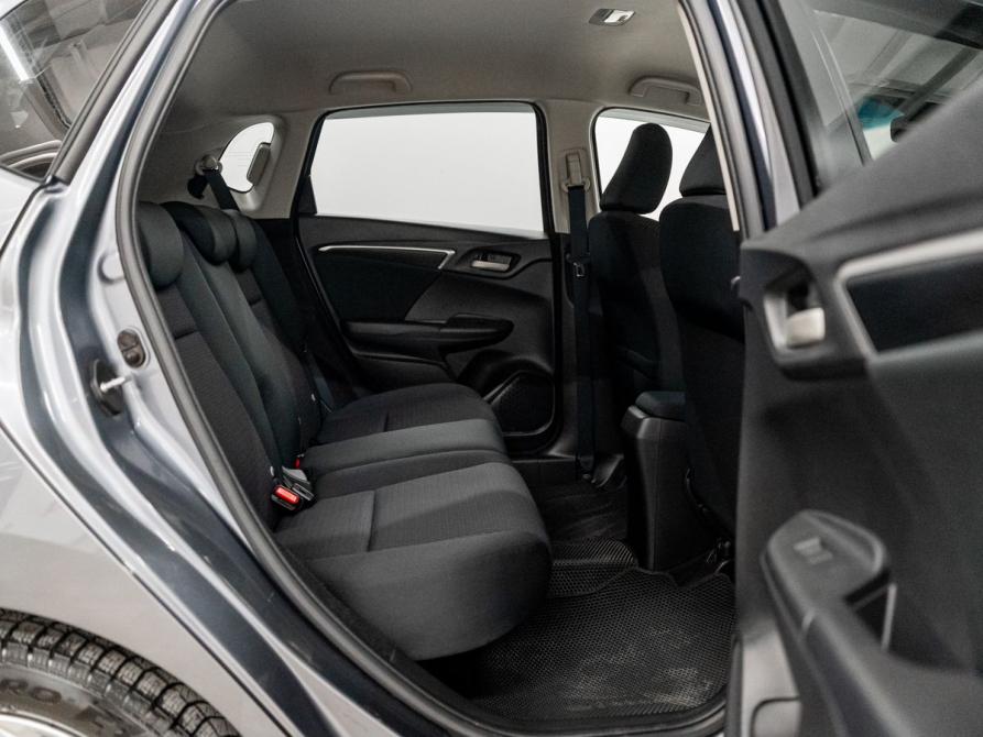 Honda Fit III Рестайлинг Красноярск  - изображение 8