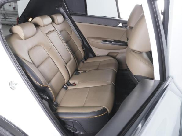Kia Sportage IV Рестайлинг с пробегом 2019 года, цена 2 420 000 рублей, 114807 км, внедорожник, Автокод Объявления