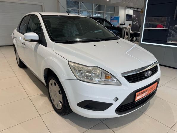 Ford Focus II Рестайлинг с пробегом 2011 года, цена 549 000 рублей, 233000 км, седан, Автокод Объявления