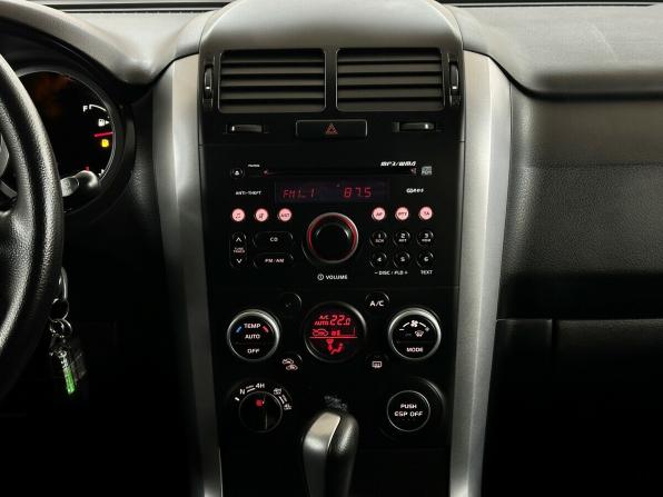 Suzuki Grand Vitara III с пробегом 2011 года, цена 1 690 000 рублей, 45801 км, внедорожник, Автокод Объявления