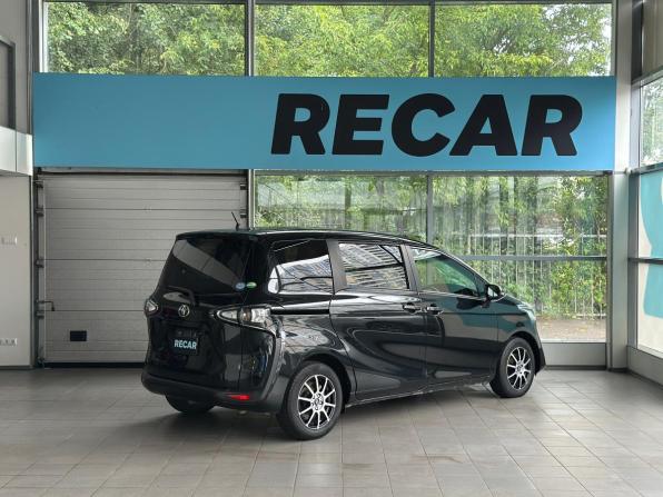 Toyota Sienta II Рестайлинг с пробегом 2019 года, цена 1 450 000 рублей, 87832 км, минивэн, Автокод Объявления
