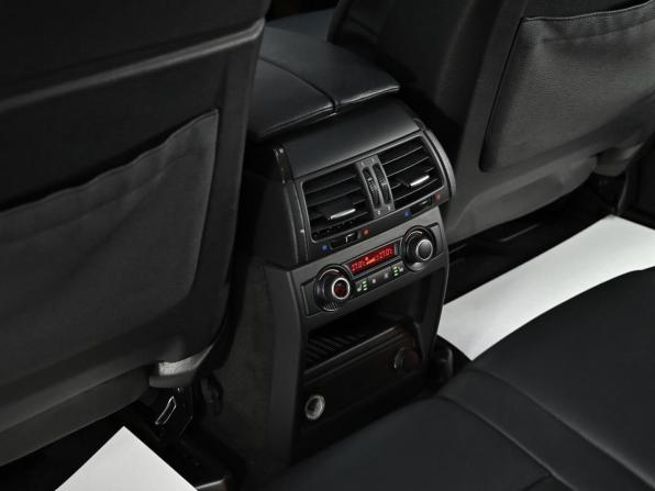 BMW X5 II (E70) Рестайлинг с пробегом 2012 года, цена 1 579 000 рублей, 156000 км, внедорожник, Автокод Объявления