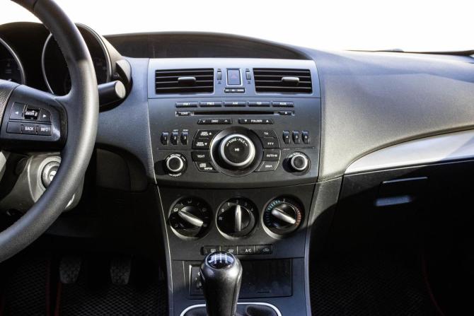 Mazda 3 II (BL) с пробегом 2011 года, цена 885 000 рублей, 135658 км, седан, Автокод Объявления
