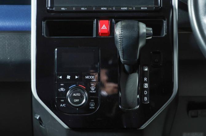 Toyota Roomy I с пробегом 2018 года, цена 1 199 000 рублей, 84364 км, микровэн, Автокод Объявления