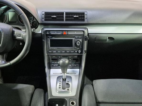 Audi A4 III (B7) с пробегом 2007 года, цена 697 500 рублей, 367000 км, седан, Автокод Объявления