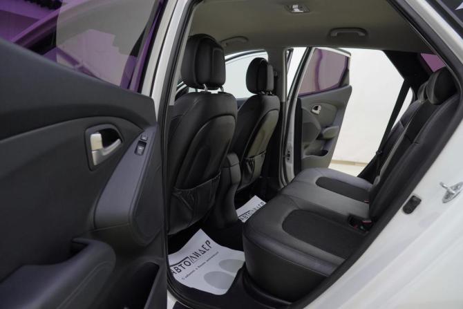 Hyundai ix35 I Рестайлинг с пробегом 2013 года, цена 859 000 рублей, 131986 км, внедорожник, Автокод Объявления