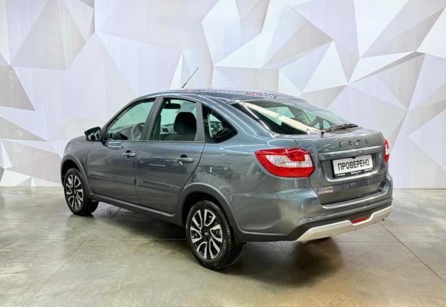 Lada (ВАЗ) Granta I Рестайлинг с пробегом 2026 года, цена 1 290 000 рублей, 5560 км, лифтбек, Автокод Объявления