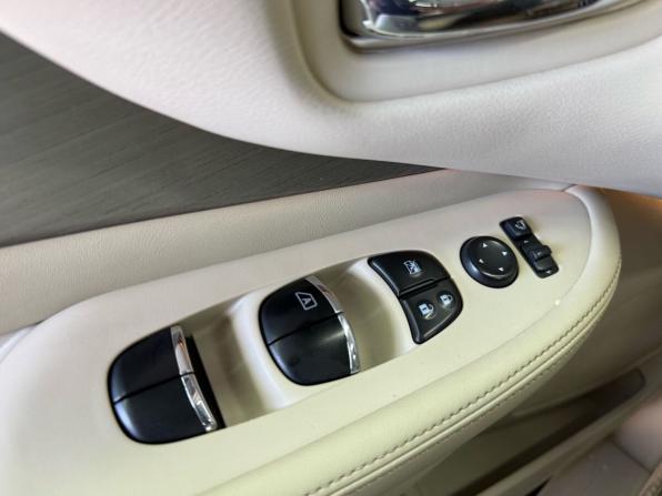 Nissan Murano III (Z52) с пробегом 2017 года, цена 2 299 000 рублей, 160000 км, внедорожник, Автокод Объявления
