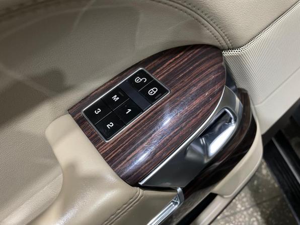 Land Rover Range Rover IV с пробегом 2014 года, цена 2 937 000 рублей, 214194 км, внедорожник, Автокод Объявления