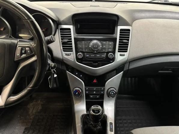 Chevrolet Cruze I с пробегом 2012 года, цена 477 000 рублей, 328714 км, хэтчбек, Автокод Объявления