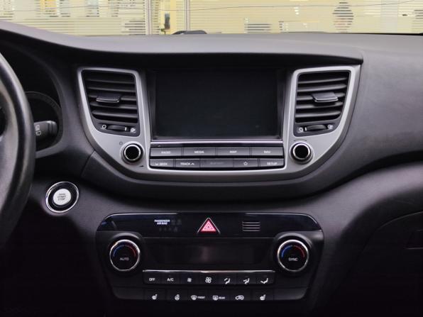 Hyundai Tucson III с пробегом 2018 года, цена 2 090 000 рублей, 137793 км, внедорожник, Автокод Объявления