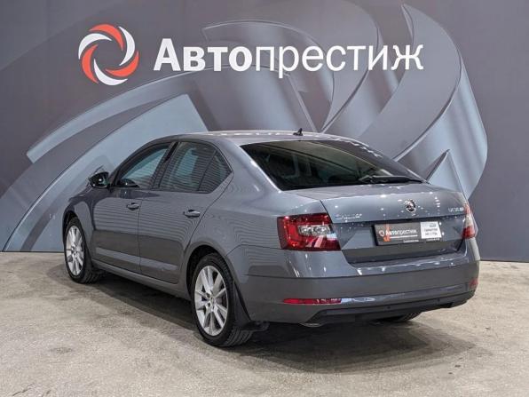 Skoda Octavia III (A7) Рестайлинг с пробегом 2019 года, цена 1 610 000 рублей, 207137 км, лифтбек, Автокод Объявления