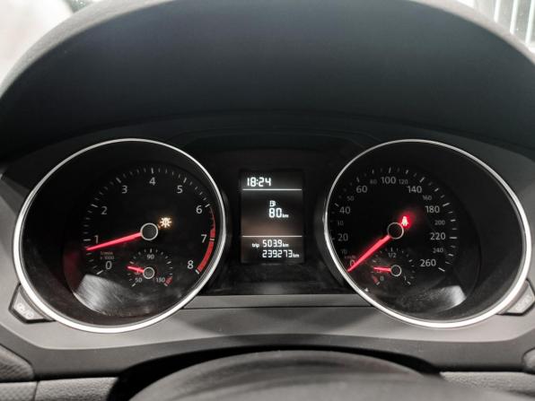 Volkswagen Jetta VI с пробегом 2015 года, цена 850 000 рублей, 239272 км, седан, Автокод Объявления