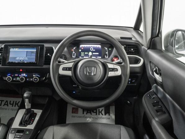 Honda Fit IV с пробегом 2022 года, цена 1 350 000 рублей, 72691 км, хэтчбек, Автокод Объявления